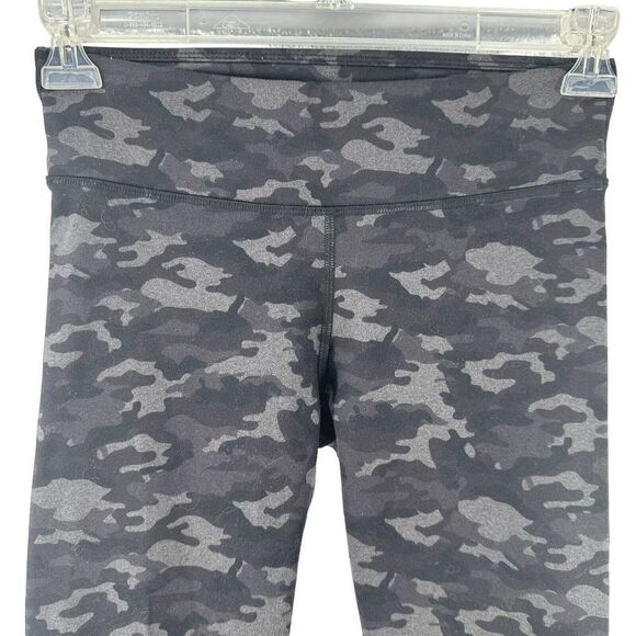Fabletics Define Power Hold Mid Rise Leggings Charcoal Camo Size S Ankle Length - Picture 3 of 8